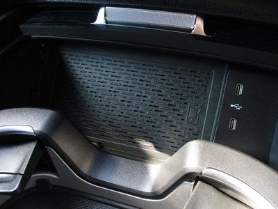 2026 Mercedes-BENZ GLS — миниатюра 43