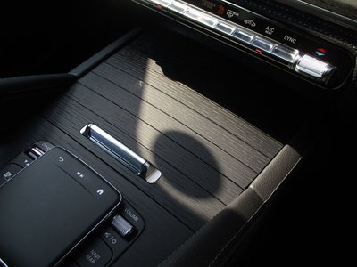 2026 Mercedes-BENZ GLS — миниатюра 41