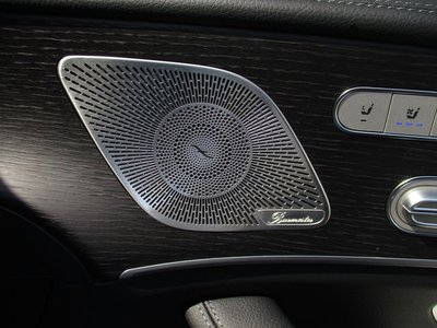 2026 Mercedes-BENZ GLS — миниатюра 22