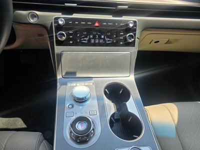 صورة مصغرة 12 لـ 2024 Genesis GV80