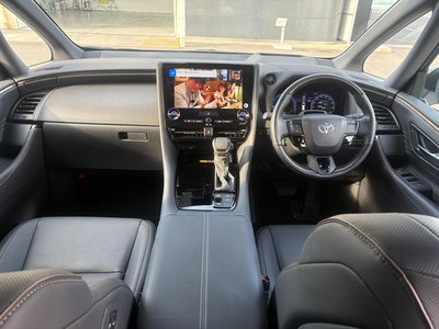 2024 Toyota ALPHARD 缩略图 24