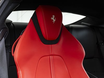 FERRARI ROMA - 6