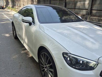 MERCEDES-BENZ E-CLASS - 3