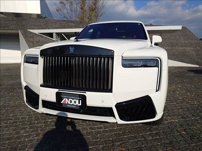 2025 ROLLS-ROYCE CULLINAN photo 8