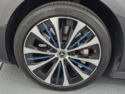 MERCEDES-BENZ EQE - 6