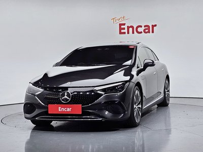 MERCEDES-BENZ EQE - 2
