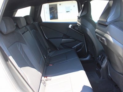 2025 BMW X3 — миниатюра 21