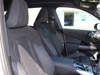 2025 BMW X3 — миниатюра 18
