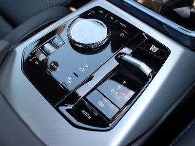 2025 BMW X3 — миниатюра 44
