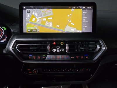 2025 BMW X4 缩略图 26
