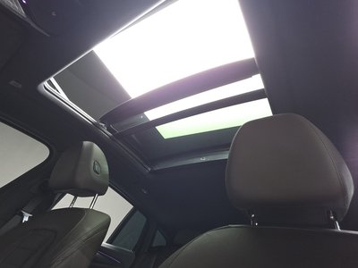 2025 BMW X4 缩略图 16