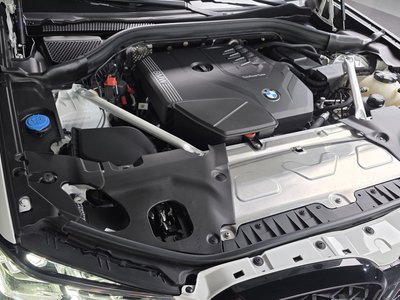2025 BMW X4 照片 7