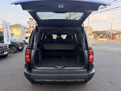 TOYOTA LAND CRUISER 250 - 6