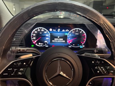 MERCEDES-BENZ GLE - 7