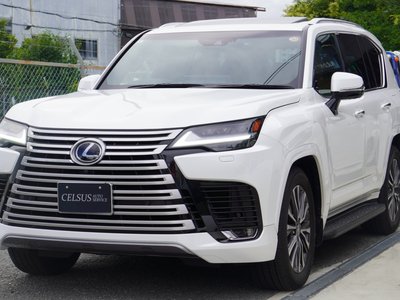 LEXUS LX - 7