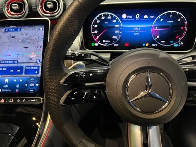 صورة مصغرة 36 لـ 2025 Mercedes-BENZ GLC