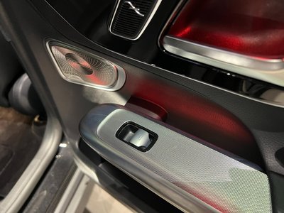 صورة مصغرة 50 لـ 2025 Mercedes-BENZ GLC