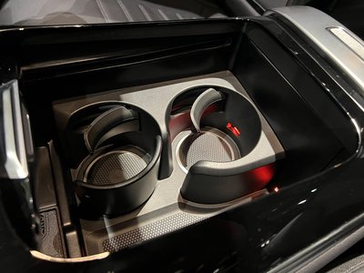 صورة مصغرة 69 لـ 2025 Mercedes-BENZ GLC