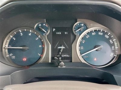 TOYOTA LAND CRUISER PRADO - 10