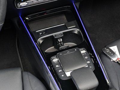 2023 Mercedes-BENZ GLB — миниатюра 26