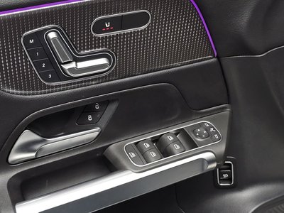 2023 Mercedes-BENZ GLB — миниатюра 24