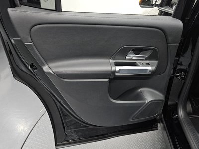 2023 Mercedes-BENZ GLB — миниатюра 15