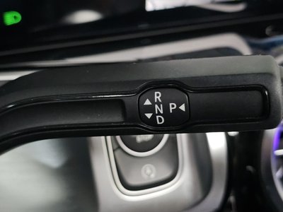 2023 Mercedes-BENZ GLB — миниатюра 12