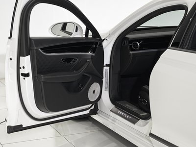 BENTLEY FLYING SPUR - 10