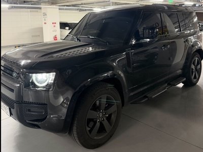 LAND ROVER DEFENDER - 6