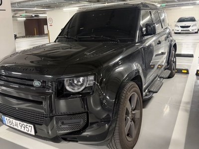 LAND ROVER DEFENDER - 5