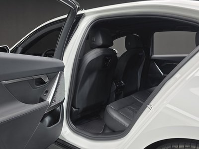 2025 BMW 5 SERIES — миниатюра 21