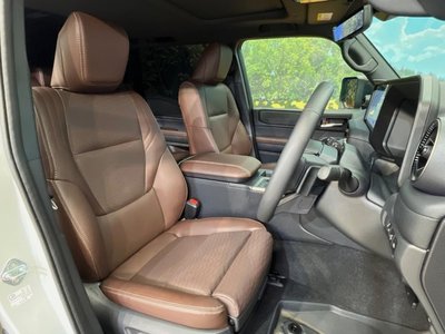 TOYOTA LAND CRUISER 250 - 10