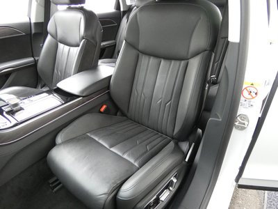 2021 AUDI A8 缩略图 88