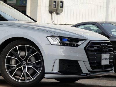 صورة 10 لـ 2021 AUDI A8