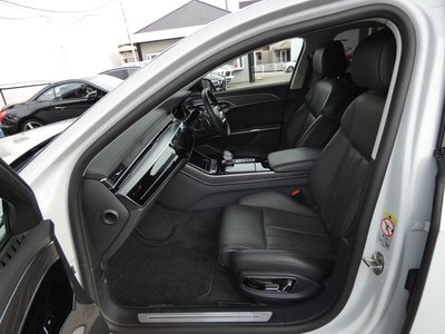 2021 AUDI A8 缩略图 32