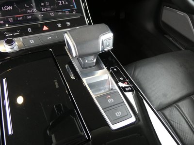 2021 AUDI A8 缩略图 22