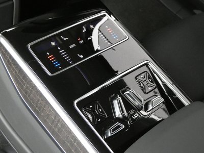 2021 AUDI A8 缩略图 26