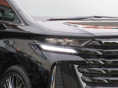 2026 Toyota VELLFIRE 照片 9