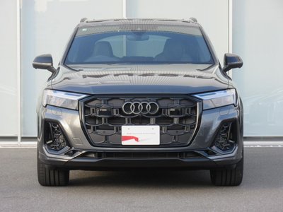 AUDI Q7 - 7