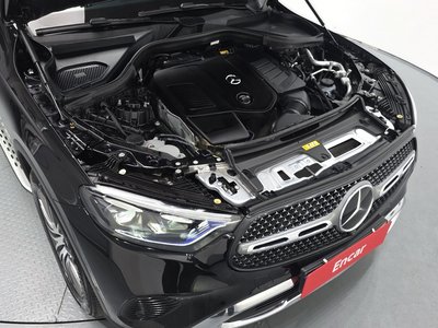 MERCEDES-BENZ GLC - 7
