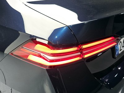 BMW 5 SERIES - 10