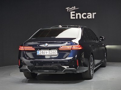 BMW 5 SERIES - 3
