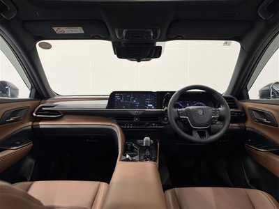 2025 Toyota CROWN ESTATE 照片 16
