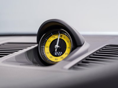 PORSCHE 911 - 9