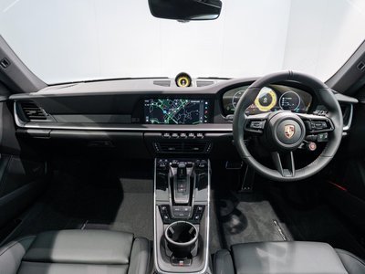 PORSCHE 911 - 7