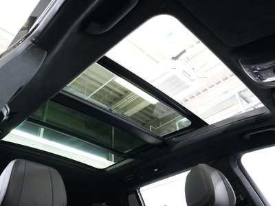 MERCEDES-BENZ GLS - 2