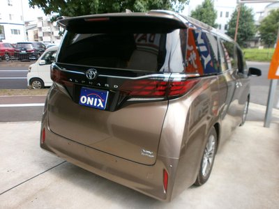 2025 Toyota ALPHARD photo 4