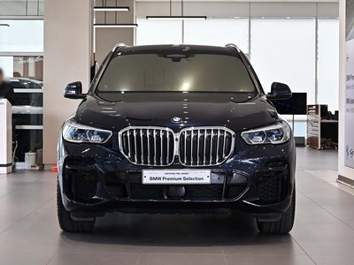 2022 BMW X5 照片 2