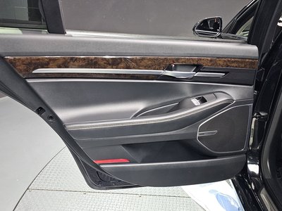 2020 Genesis G90 — миниатюра 15