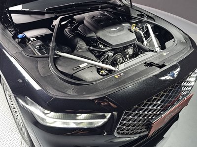 صورة 7 لـ 2020 Genesis G90